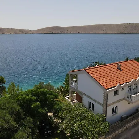 Horvat On Island Pag