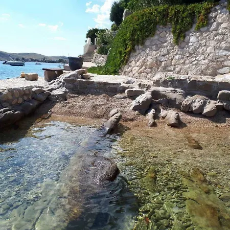 아파트 Horvat On Island Pag *
