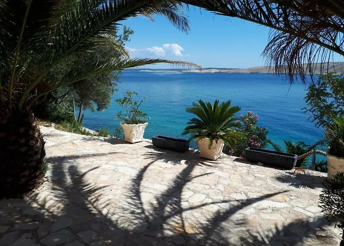 Horvat On Island Pag 公寓