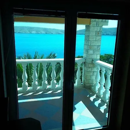Horvat On Island Pag 아파트