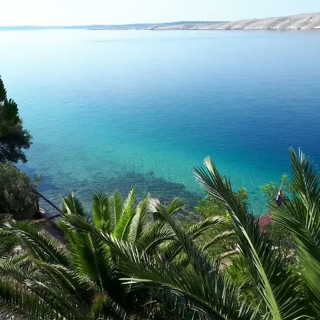 Horvat On Island Pag 아파트