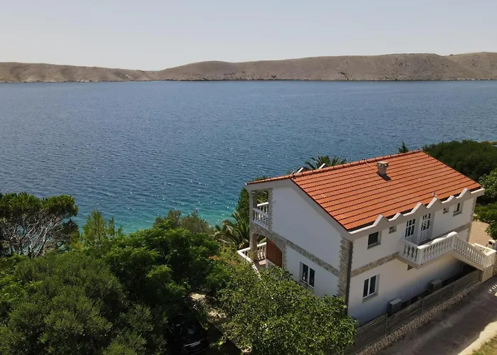 Horvat On Island Pag