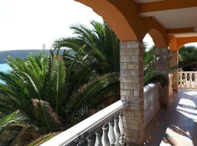 Horvat On Island Pag Vlašići